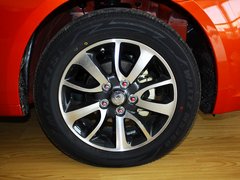 2013 1.5L CVT 豪华女性版
