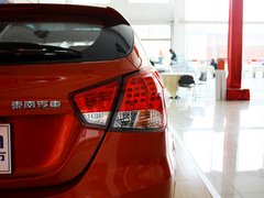 2013 1.5L CVT 豪华女性版
