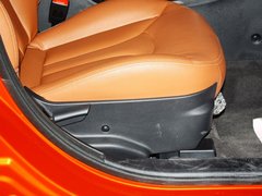 2013 1.5L CVT 豪华女性版
