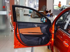 2013 1.5L CVT 豪华女性版