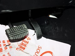 2013 1.5L CVT 豪华女性版
