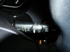 2013 1.5L CVT 豪华女性版