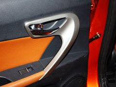 2013 1.5L CVT 豪华女性版