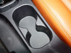 2013 1.5L CVT 豪华女性版