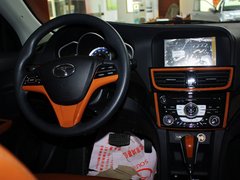 2013 1.5L CVT 豪华女性版
