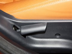 2013 1.5L CVT 豪华女性版