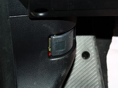 2013 1.5L CVT 豪华女性版