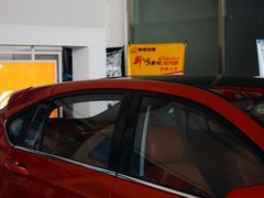 2013 1.5L CVT 豪华女性版
