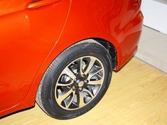 2013 1.5L CVT 豪华女性版