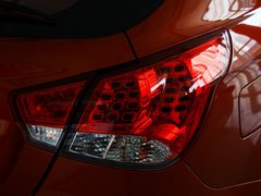 2013 1.5L CVT 豪华女性版