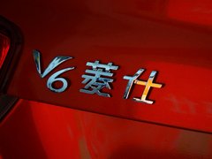 2013 1.5L CVT 豪华女性版