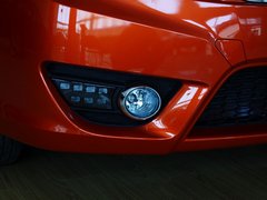 2013 1.5L CVT 豪华女性版