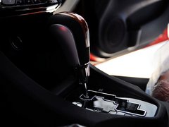2013 1.5L CVT 豪华女性版