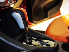 2013 1.5L CVT 豪华女性版