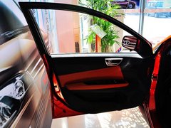 2013 1.5L CVT 豪华女性版