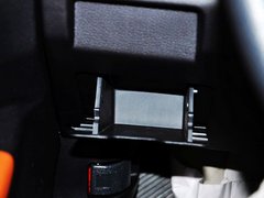 2013 1.5L CVT 豪华女性版