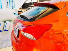 2013 1.5L CVT 豪华女性版