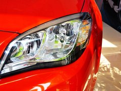 2013 1.5L CVT 豪华女性版