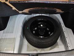 2013款 1.5L 自動(dòng) 豪華型