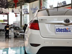 2013款 1.5L 自动 豪华型