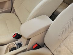 2013款 1.5L 自动 豪华型