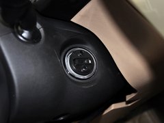 2013款 1.5L 自动 豪华型