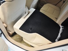 2013款 1.5L 自动 豪华型