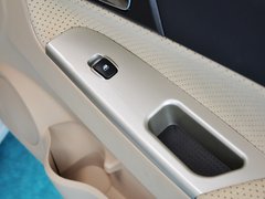 2013款 1.5L 自动 豪华型