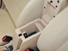 2013款 1.5L 自动 豪华型