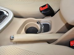 2013款 1.5L 自动 豪华型