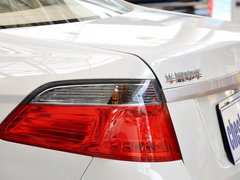 2013款 1.5L 自动 豪华型
