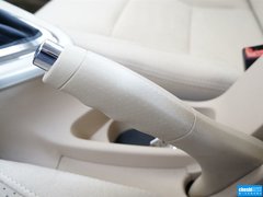2013款 1.5L 自动 豪华型