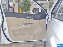 中华H330 2013款 1.5L 自动 豪华型
