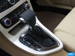 2013款 1.5L 自动 豪华型