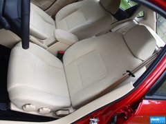 2013款 1.5L 自动 豪华型