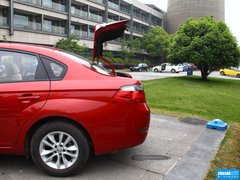 2013款 1.5L 自动 豪华型