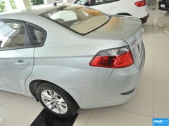 2013款 1.5L 自动 豪华型