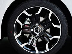 2013款 1.6L 自动 风尚敞篷版