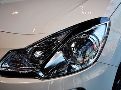 2013款 1.6L 自动 风尚敞篷版
