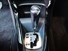 2013款 1.6L 自动 风尚敞篷版