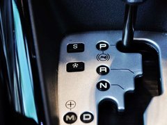 2013款 1.6L 自动 风尚敞篷版