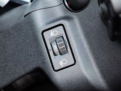 2013款 1.6L 自动 风尚敞篷版