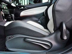 2013款 1.6L 自动 风尚敞篷版