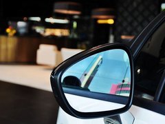 2013款 1.6L 自动 风尚敞篷版