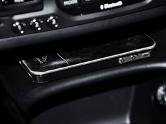 2013款 1.6L 自动 风尚敞篷版