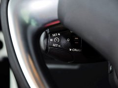 2013款 1.6L 自动 风尚敞篷版