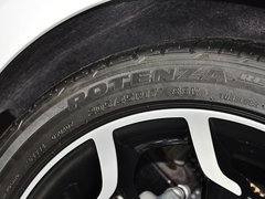 2013款 1.6L 自动 至尊敞篷版