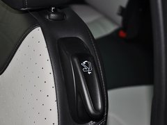 2013款 1.6L 自动 至尊敞篷版