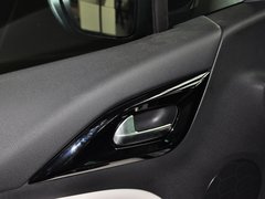 2013款 1.6L 自动 至尊敞篷版