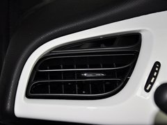 2013款 1.6L 自动 至尊敞篷版